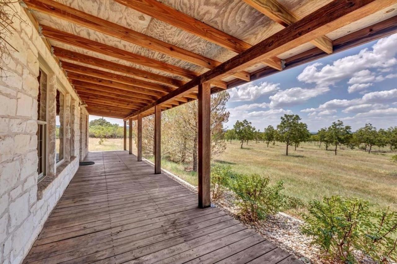 Pecan Farm Haus Fredericksburg Esterno foto
